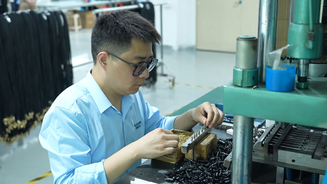 ShenZhen Ruiara Co., Ltd lini produksi pabrikan