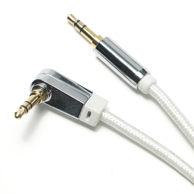 Putih AUX Digital Audio SPDIF Kabel 90 ° 3.5 Mm Rajutan Tali Berlapis Aluminium Alloy untuk Suara Speaker Audio Mobil 0.92M