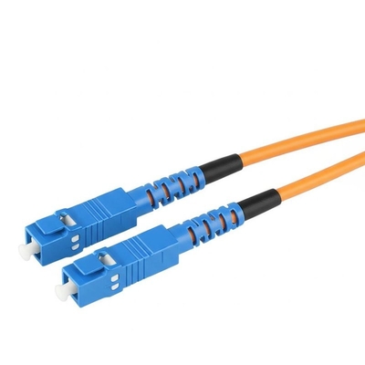 LC/UPC ke Konektor LC/UPC Kabel Serat Optik Disesuaikan dalam Oranye untuk Solusi Transfer Data Disesuaikan